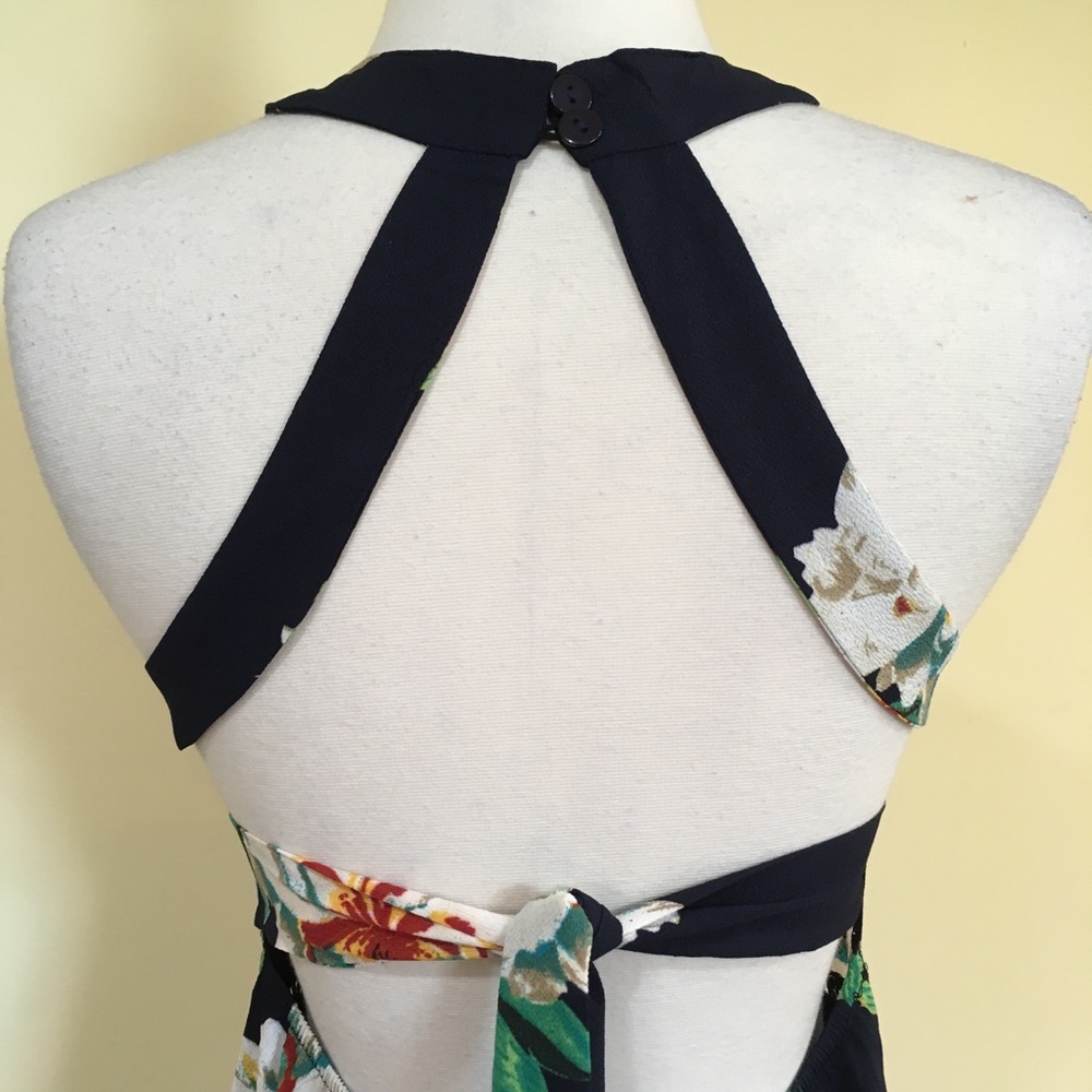 💥 CLEARANCE Floral Open Back Halter Maxi Dress - Picture 4 of 4